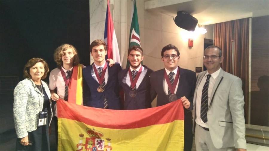 Un español logra el oro en la Olimpiada Iberoamericana de Física