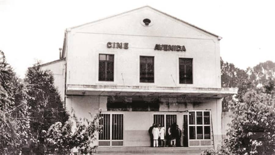 Antiguo Cine Avenida, en Romero Donallo. Foto: ECG