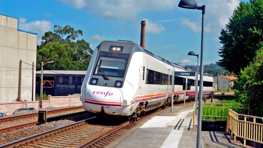 Renfe ejecutará la opción de compra de 101 trenes de Cercanías y Media Distancia antes de finalizar 2022