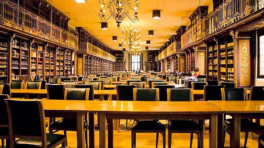 La Xunta define a la Facultad de Historia de la USC como un lugar para “ensanchar el pensamiento” en su centenario