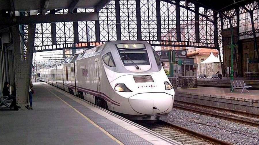 Imagen de la estación de Santiago de Compostela. FOTO: ALMARA