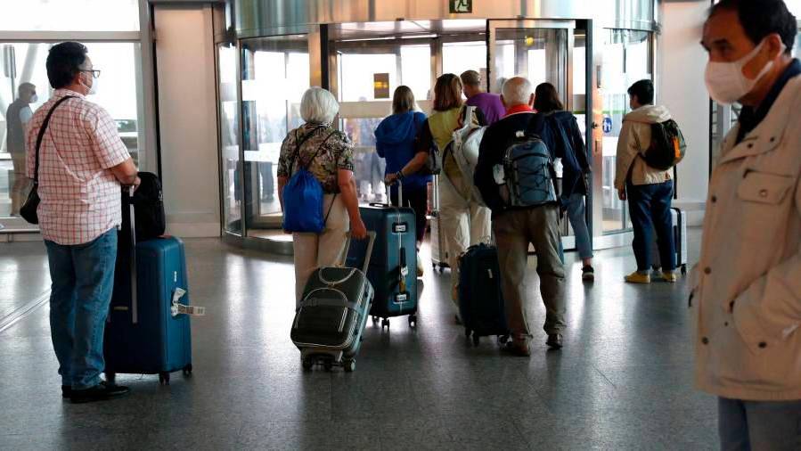 Lavacolla se acerca cada vez más al récord de tres millones de viajeros