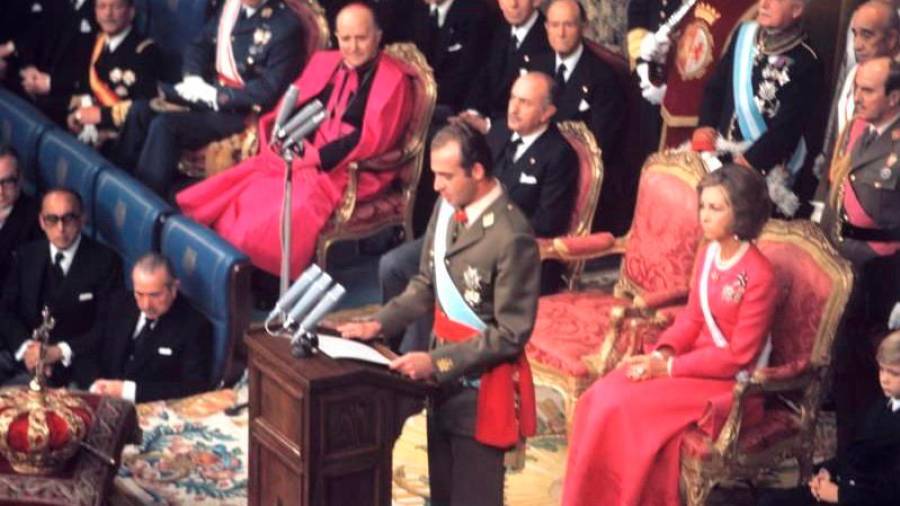 OTROS TIEMPOS. El rey Juan Carlos en el año 1975. Foto: G.