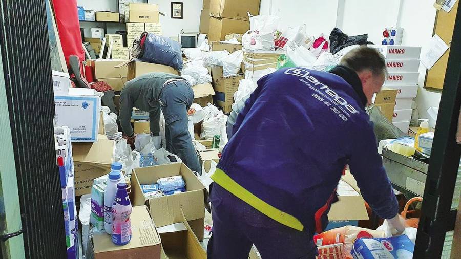 donaciones de españa. Miles de alimentos y productos de higiene parten destino Ucrania. Foto: Agencias
