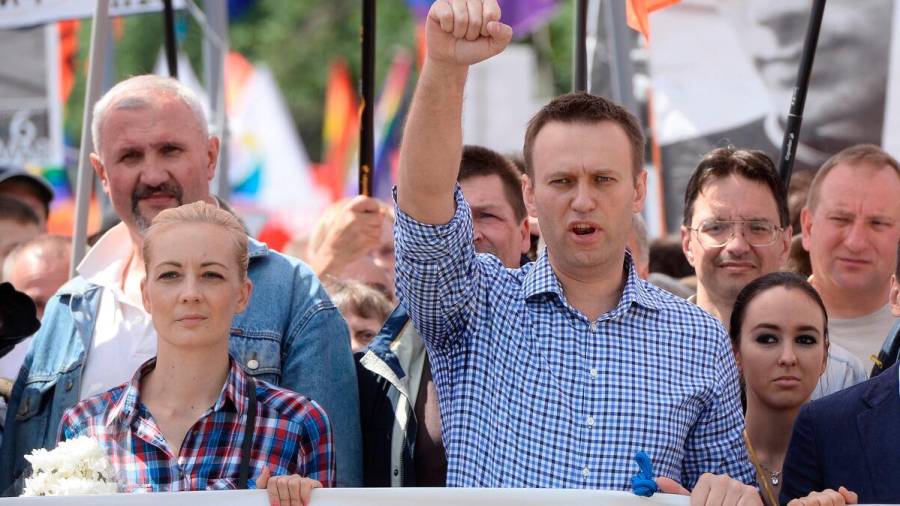 Detienen a la esposa del líder opositor ruso Navalni en medio de concentraciones de apoyo