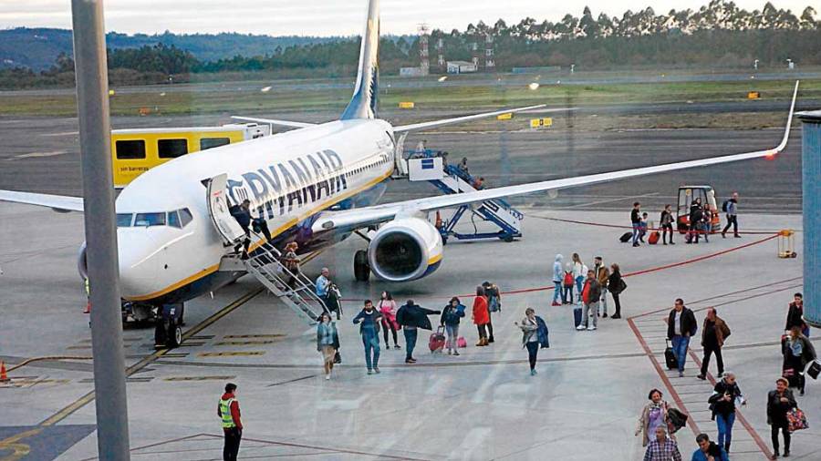 Ryanair confirma que operará en Lavacolla los vuelos de Peinador a Londres y Barcelona