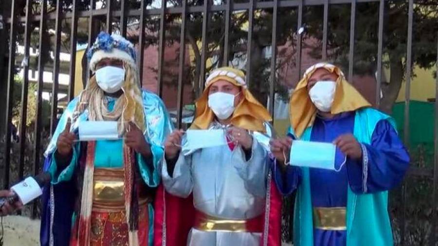 Os Reis Magos levarán este ano as súas máscaras para garantir a seguridade. Foto: Atlas News