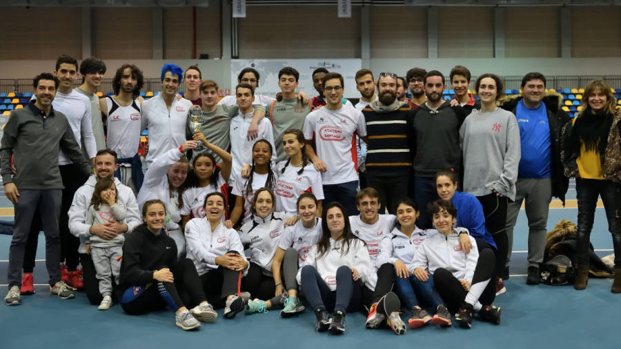 Épica y orgullo en el bronce del Club Atletismo Santiago