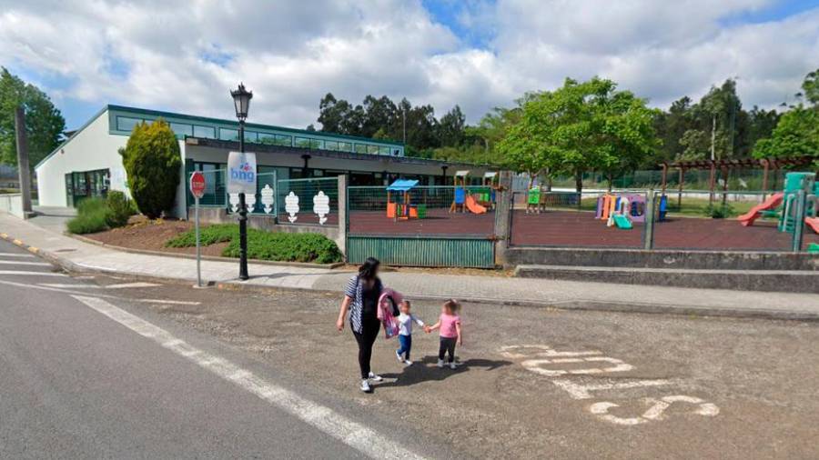 Instalaciones de la Escola de Educación Infantil O Bosque de Bertamiráns, donde se prevé realizar nuevas obras. Foto: MG