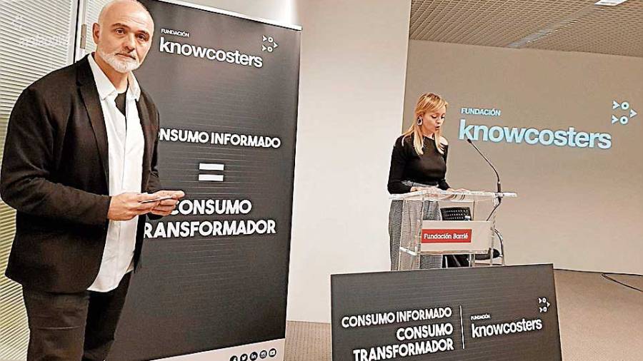 Nace en Galicia Knowcosters TV, el canal de televisión on-line creado para promover el consumo bien informado