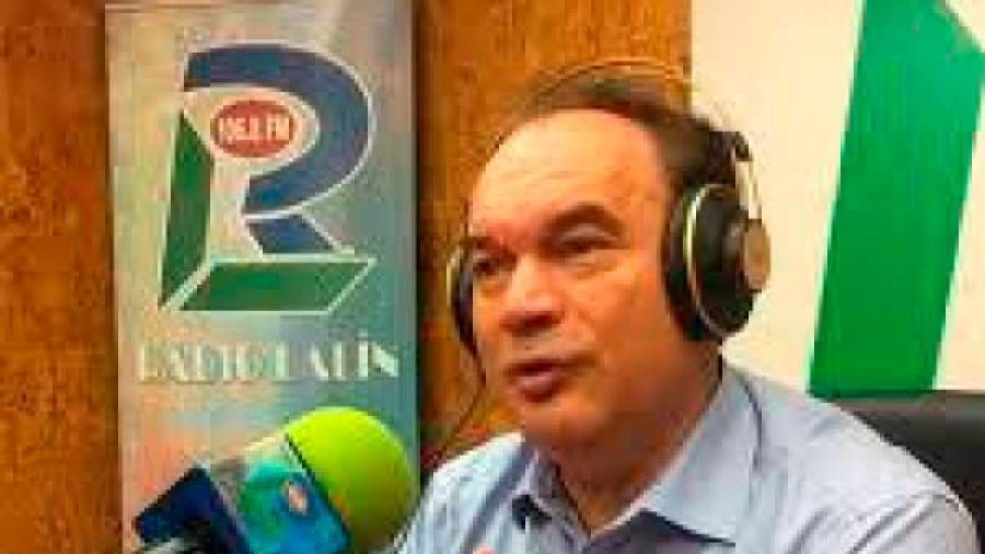 Crespo en una entrevista en Radio Lalín