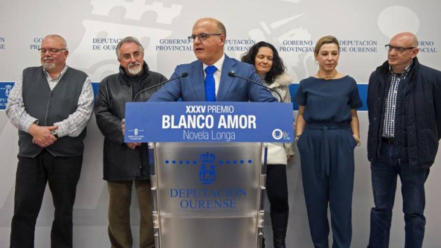 Miguel Anxo Fernández gana el Blanco Amor