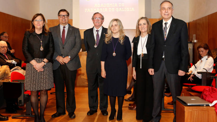 María José Blanco Prieto ingresa en la Academia de Farmacia de Galicia