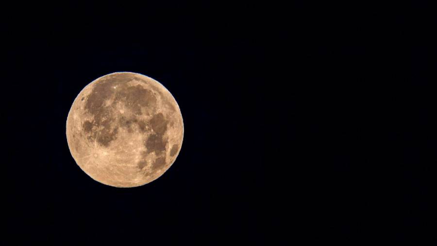 Imagen de la luna llena fotografiada desde la comunidad de Aragón. Foto: Europa Press