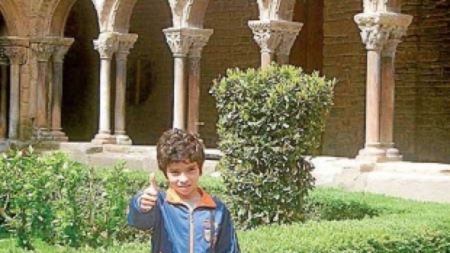 Un fan del románico de solo 14 años cumple su sueño de conocer Santiago