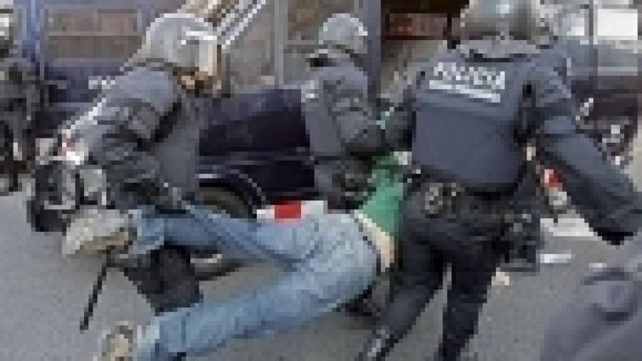 Los estudiantes anti-Bolonia denuncian el desalojo