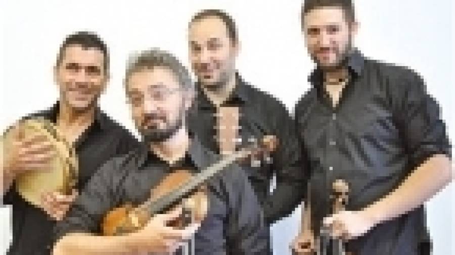 Dos violinistas folk gallegos dan clases en California