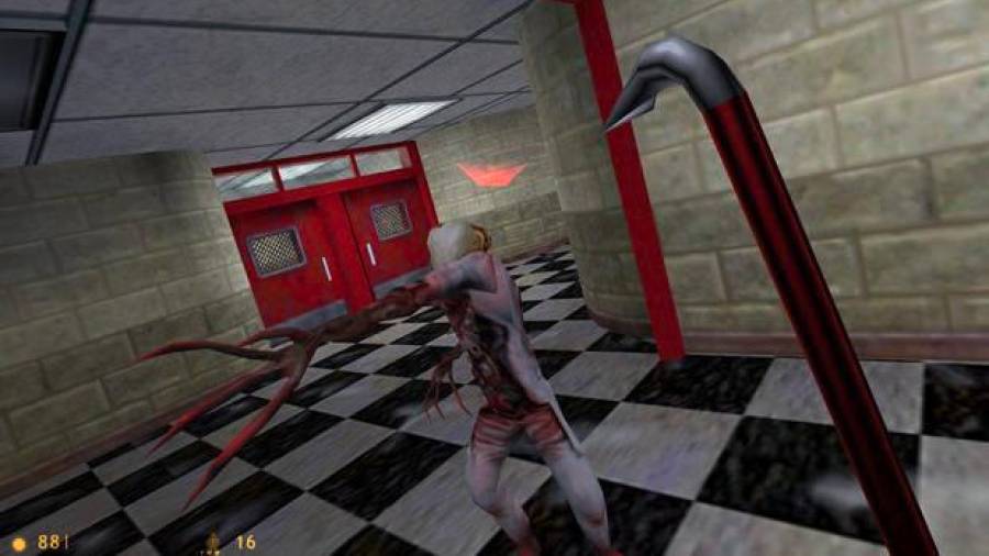 1998. Half-Life de Valve. Los videojuegos de disparos habían evolucionado pero fue el estudio de Valve quien lo revolucionó construyendo un mundo creíble y desarrollando la narrativa ambiental. Se convirtió en un shooter muy distinto a cualquier otro. (Fuente e imagen, vandal.elespanol.com)