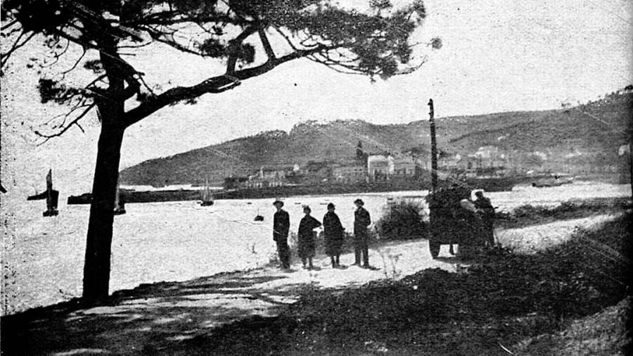 Imagen de la villa de Corcubión a finales del siglo XIX, cuando retornó el marino José Lago
