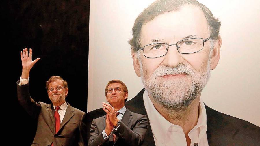 Rajoy y Feijóo reivindican centrismo y moderación para construir y unir al país