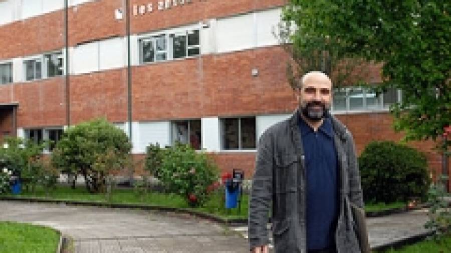 Néstor Rego vuelve al IES Losada Diéguez de A Estrada tras 9 años