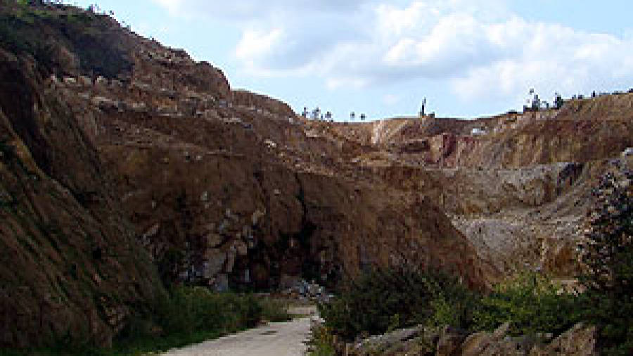 Inspectores en la mina de Portomeiro y un 'toque' de atención desde el Concello