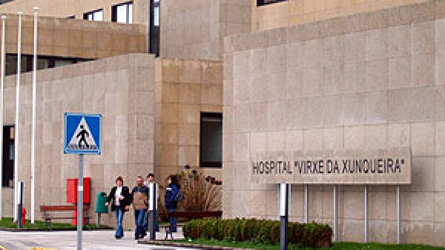 Invierten para mejorar los hospitales de Ribeira y Cee