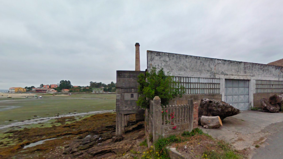 la fábrica conservera próxima a la ría de Pontevedra, localizada en San Salvador de Poio.Foto: Gmaps 