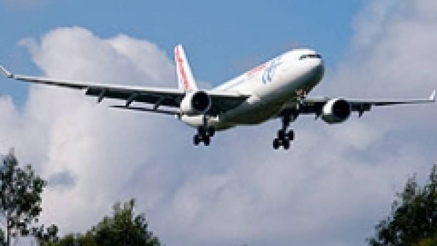 Lavacolla recupera en verano el tráfico de vuelos intercontinentales