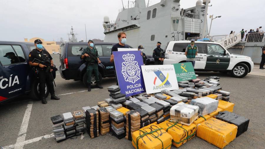 Doce detenidos tras interceptar 1.200 kilos de cocaína con destino a Galicia