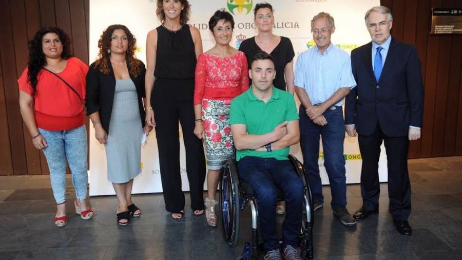 La ONCE premia la solidaridad y el compromiso de la sociedad gallega
