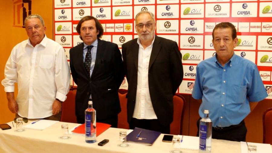 El Santiago CF da un paso más al firmar un convenio con el Atlético