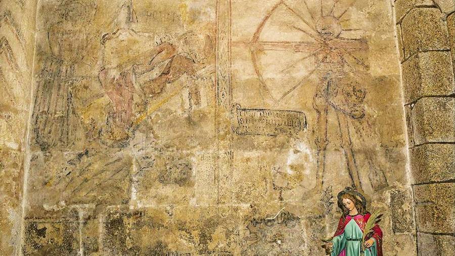 Pinturas murales de la iglesia de Moraime. Foto: Lista Verde