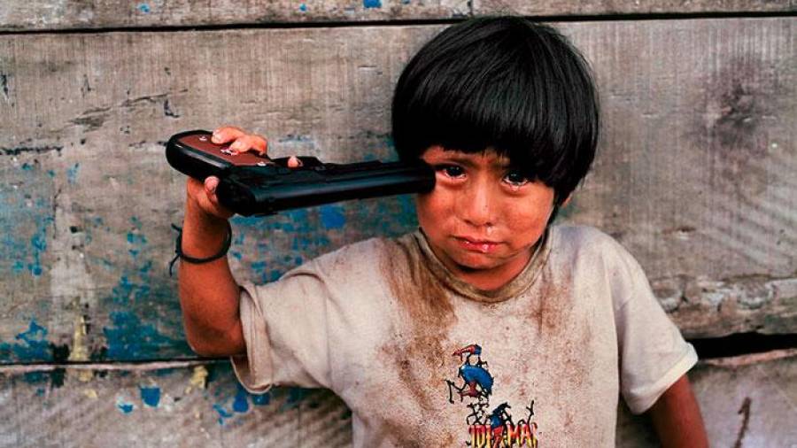 Steve McCurry, fotoperiodista norteamericano. (Fuente, www.fotografiaesencial.com)