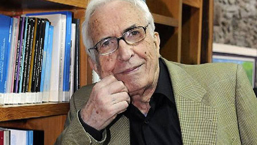 Falece o escritor Xosé Neira Vilas, memoria literaria do rural galego e a emigración