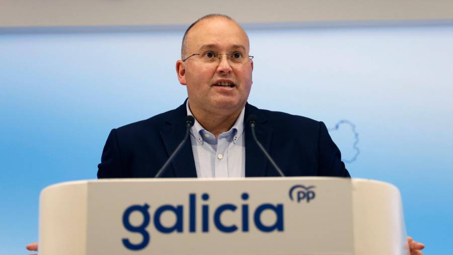 valoración. Tellado ofrece al nuevo líder del PSdeG mano tendida para trabajar por una Galicia moderada. Foto: Efe