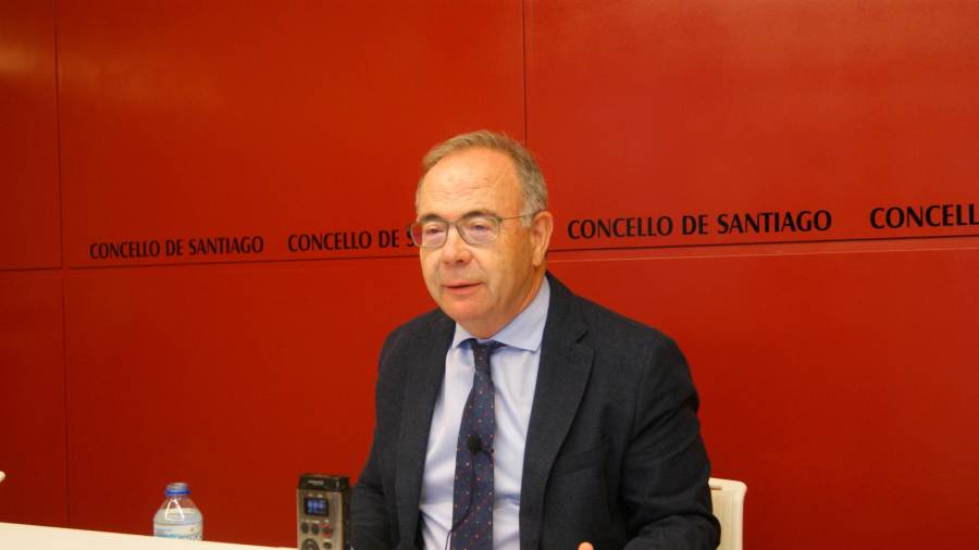 O alcalde de Santiago, Xosé Sánchez Bugallo