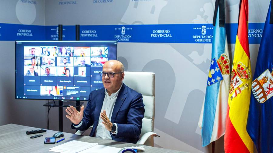 Manuel Baltar, ayer en la cumbre de termalismo. Foto: ECG