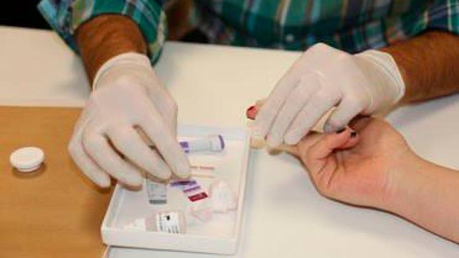 Una de las pruebas del VIH realizadas en una farmacia del País Vasco. Foto: Europa Press
