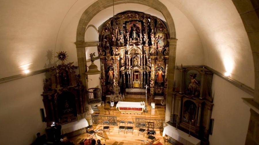 Imagen del interior de la iglesia de San Roque. Foto: Santiago Turismo