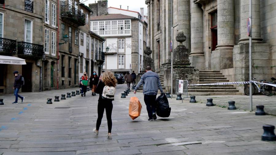 La Praza da Universidade es una de las zonas que incluye el plan de peatonalización del entorno del Mercado. Foto: F. Blanco 