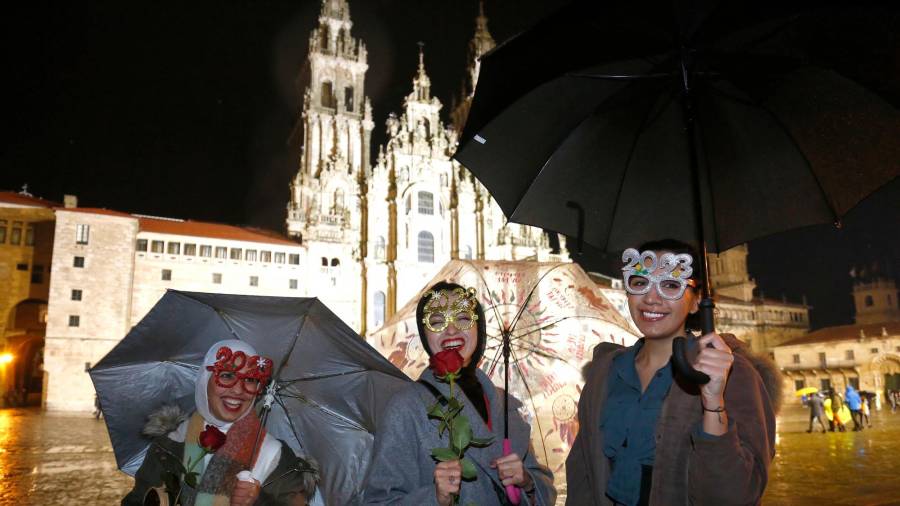 Galería fotográfica de la fiesta de Fin de Año 2022 en Santiago