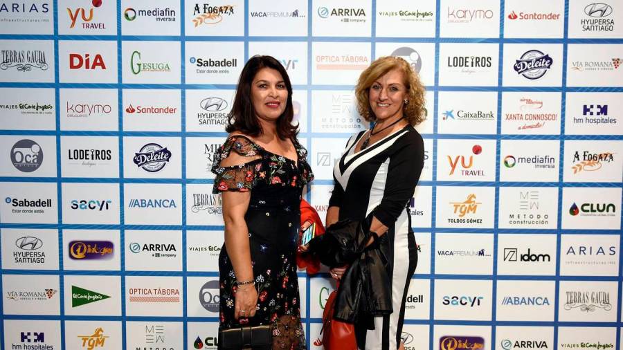 Gladys Riveros, embajadora de ropa colombiana y María Teresa Lens. FOTO: F. BLANCO / A. HERNÁNDEZ / P. SANGIAO / N. SANTÁS / L. POLO