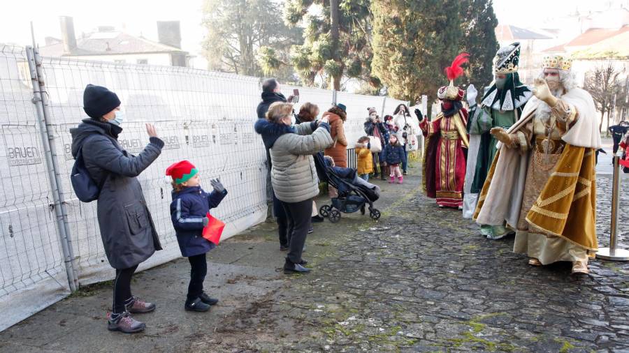 Las imágenes de la recepción de los Reyes Magos en Santiago