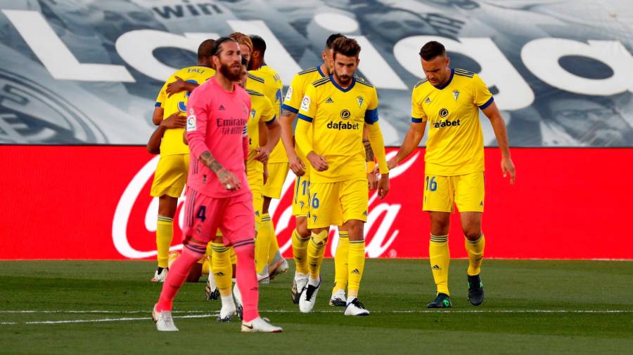 Sergio Ramos y la alegría cadista tras el gol. Foto: J. J. Guillén
