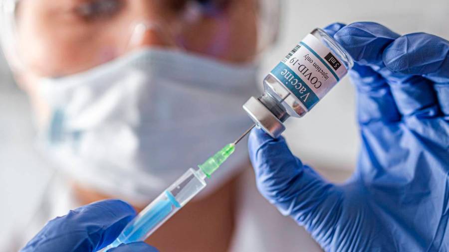 investigación. La candidata a vacuna, denominada ARNm-1273, es desarrollada por investigadores del Instituto Nacional de Alergias y Enfermedades Infecciosas de EE. UU.