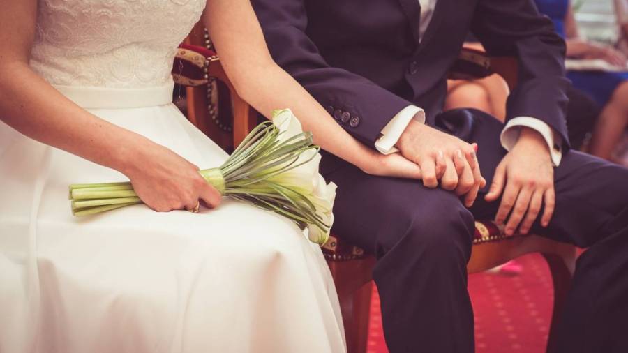 Una pareja de Kuwait se divorcia tres minutos después de casarse