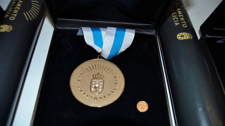 condecoración. Medalla do Parlamento de Galicia, a súa máxima distinción. Foto: P.G.