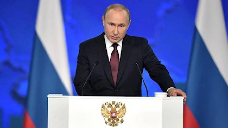 Putin pospone el plebiscito para frenar los contagios rápidos