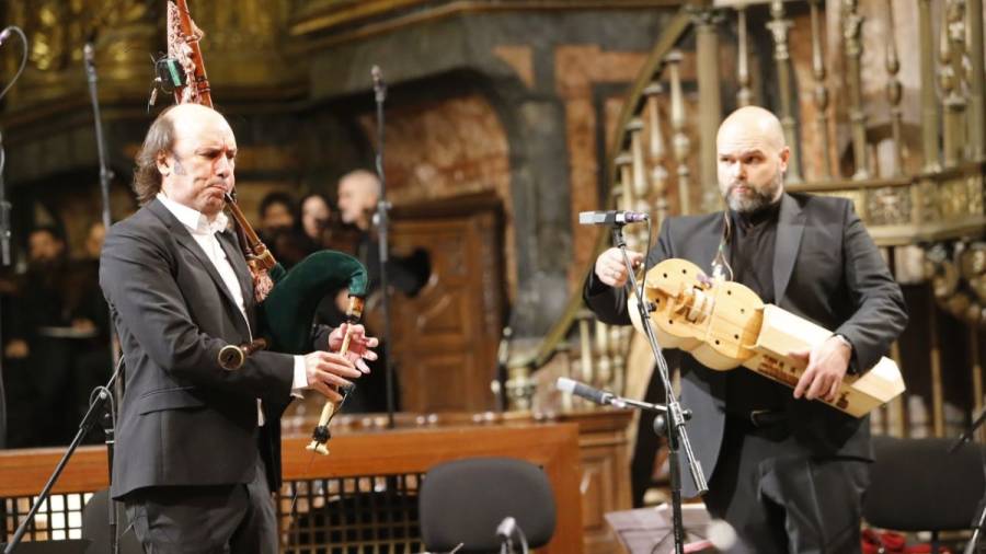 Carlos Núñez y Jordi Savall llenan de música la Catedral